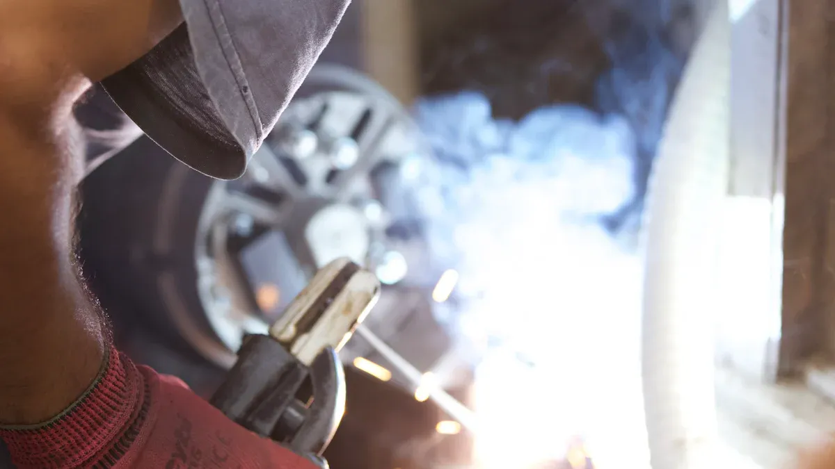 Advantages and Disadvantages of Welding Galvanized Steel Today